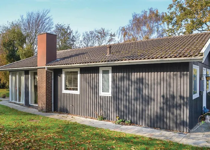 Three-bedroom In V Сasa de vacaciones Esbjerg